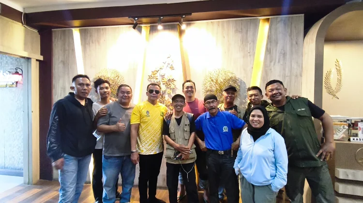 Ketua Golkar Kuningan Apresiasi Peran Vital Pers Edukasi Masyarakat