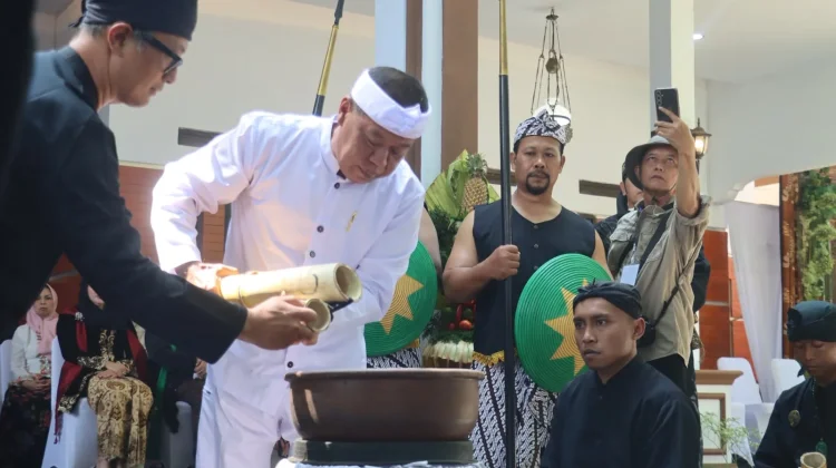 Tradisi Nyiramkeun Pusaka Talaga Manggung Majalengka, Kini Berstatus WBTB