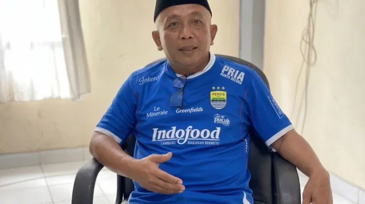 Bobotoh Prediksi Persib Kalahkan Persebaya 2-0 di Final
