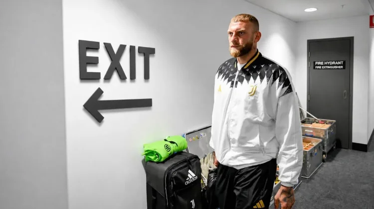 Transfer Terbaru Juventus Musim 2026/27: Nasib Di Gregorio dan Penggantinya?