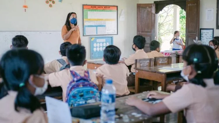 Puskesmas Sitopeng Libatkan Guru Antisipasi Siswa Takut Imunisasi