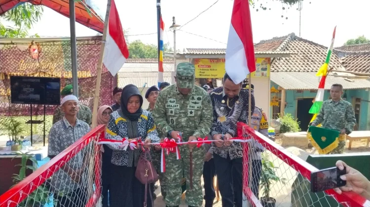 Sambung Dua RW, Jembatan Gantung Perintis Garuda di Cirebon Resmi Beroperasi