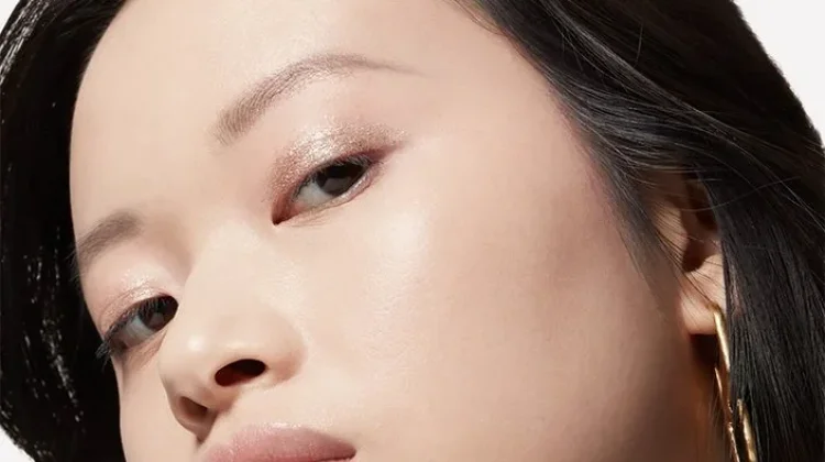 Tren Makeup Minimalis Makin Digemari, Riasan Tanpa Maskara Jadi Pilihan Baru