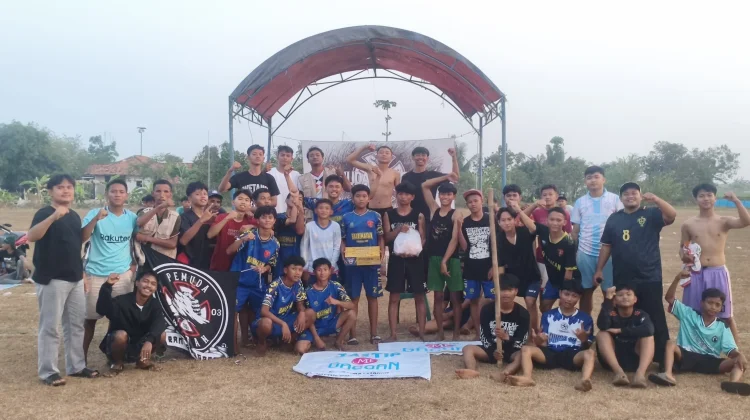 Pemuda Wetan Rancabugang Indramayu Gelar Fun Game Turnamen Bola Mini