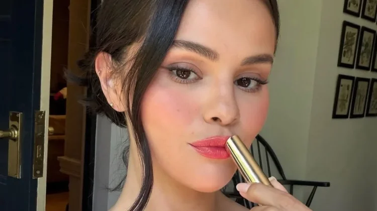 Selena Gomez Dituduh Lakukan Penipuan
