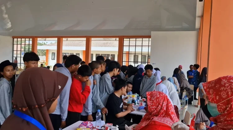 Libatkan Empat Puskesmas, 540 Siswa SRT 1 Kabupaten Cirebon Ikuti CKG