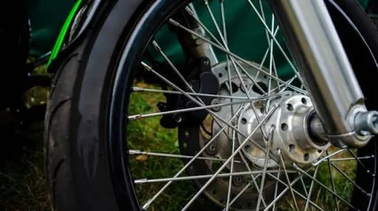 Mengenal Jenis Compound pada Ban Sepeda Motor, Ini Kelebihan dan Kekurangannya