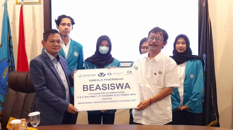 Beasiswa Bantu Mahasiswa Dukung Generasi Emas 2045