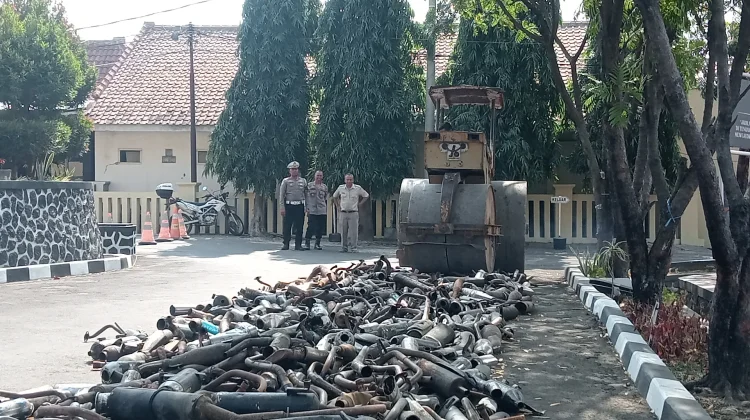 Bukan Jadi Limbah, Knalpot Brong di Majalengka akan Disulap Jadi Monumen Maung
