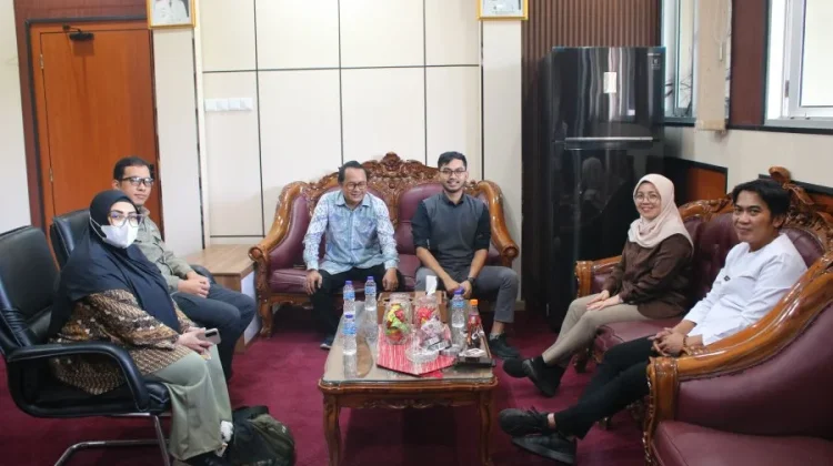 KPU Kabupaten Cirebon Gagas Sekolah Demokrasi Caruban Nagari