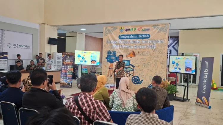Wali Kota Cirebon Hadiri Penyerahan Hadiah Lomba Video Reels DPMPTSP Kota Cirebon