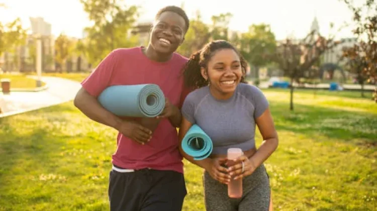 Tak Harus ke Gym, Ini Aktivitas Ringan untuk Tetap Aktif