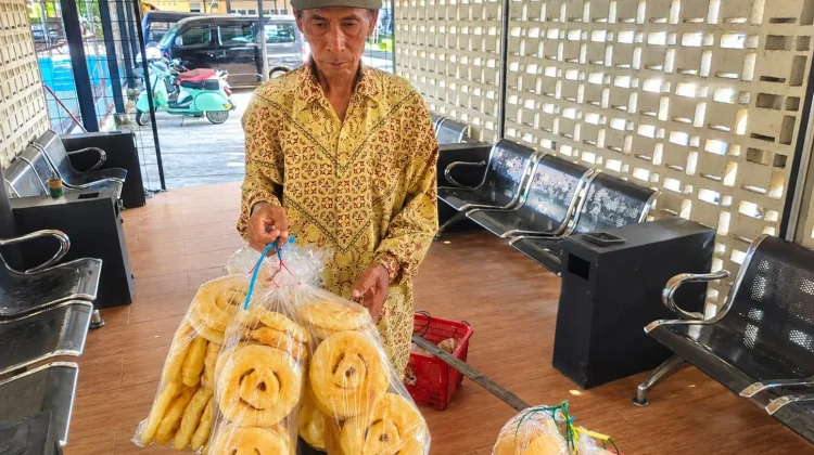 Opak Setir, Jajanan Unik Khas Majalengka Berbentuk Kemudi Mobil