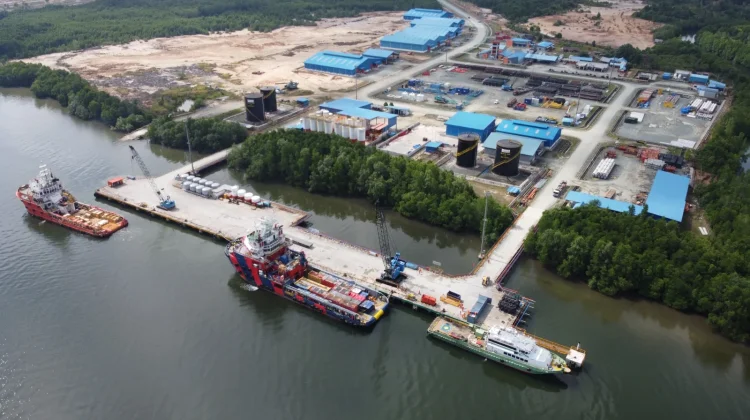 Peran Shorebase dalam Rantai Pasok dan Logistik Industri Migas