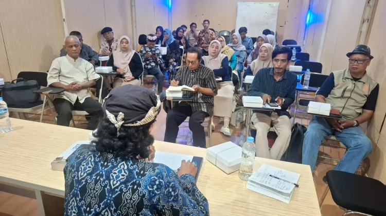 Sarasehan Basa Dermayu Hasilkan Lima Rekomendasi Penting