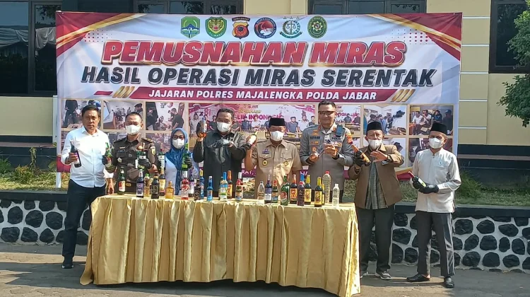 Bupati Majalengka Sentil Penjual Miras: Daripada Modal Habis, Cari Bisnis Lain