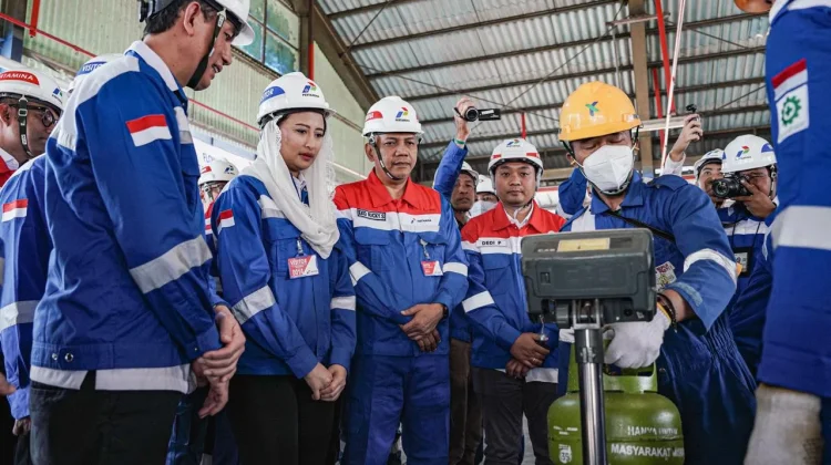Wamendag Tinjau Penerapan Standar BDKT Elpiji Pertamina