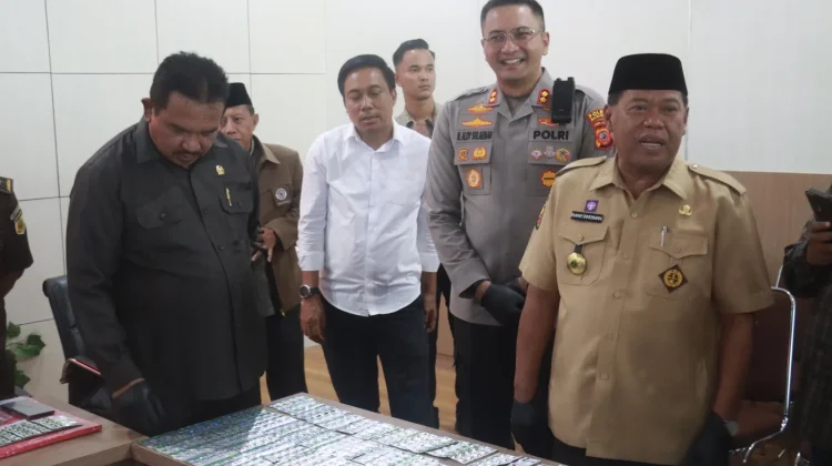 Polres Majalengka Ungkap Empat Kasus Narkoba, Ratusan Obat Keras dan Sabu Disita