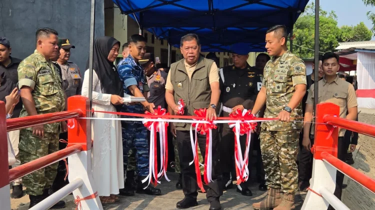 Bupati 'Angkat Topi' Jembatan Rapuh Disulap Kokoh oleh Kodim Majalengka