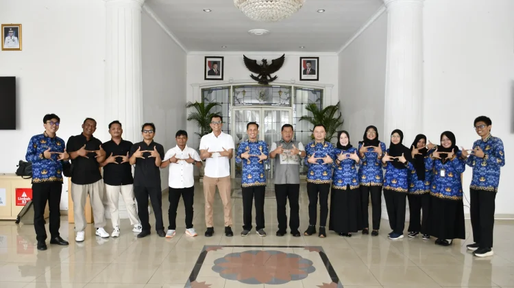 jelang Wajib Halal, Bupati Majalengka Siapkan Surat Edaran untuk UMKM