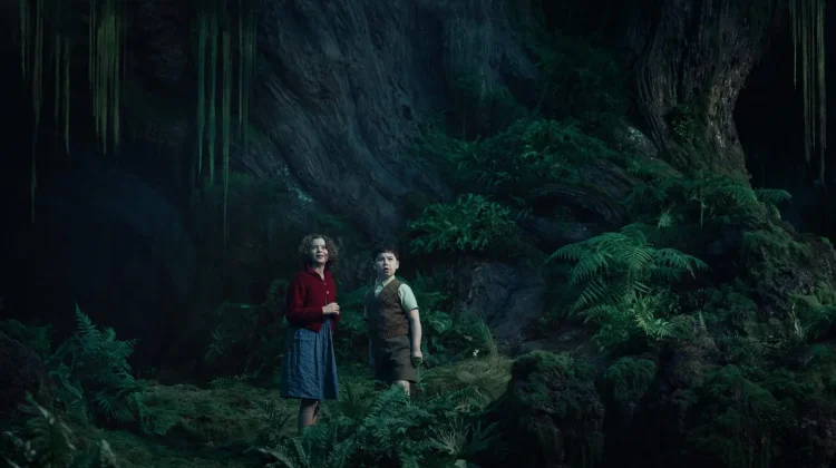 Netflix Rilis Tampilan Perdana Narnia Karya Greta Gerwig