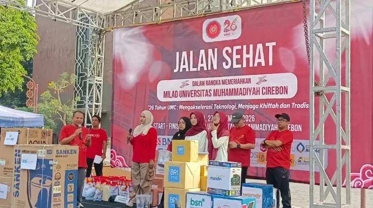 Jalan Sehat Milad ke-26 UMC Perkuat Kebersamaan Civitas