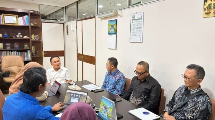 Bupati Kuningan Ajukan Revitalisasi RSUD 45