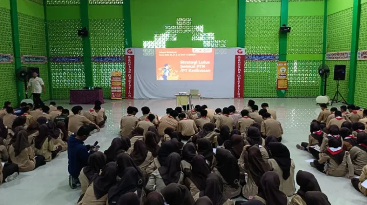 Gandeng KUA, MAN 2 Cirebon Bekali Siswa Edukasi Keagamaan