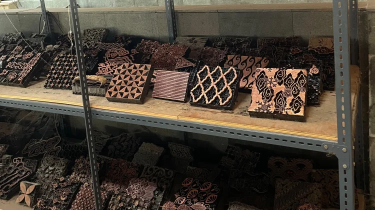 Keragaman Motif Batik Cirebon Gambarkan Akulturasi Budaya