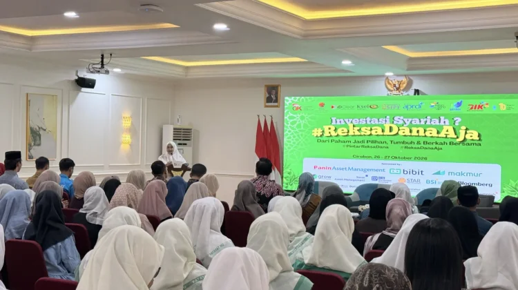 Wakil Wali Kota Cirebon Minta Santri Waspada Pinjol dan Investasi ...