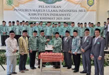KH. Syaerozi Bilal Nakhodai MUI Indramayu Periode 2025-2030