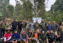 Negara Turun ke Ciremai, Petani Getah Pinus Menunggu Kepastian