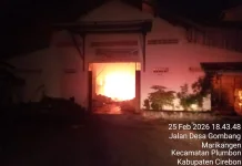 Pabrik Briket di Plumbon Kabupaten Cirebon Terbakar