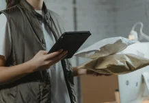 Strategi Bertahan UMKM Fashion, Lesunya Daya Beli