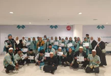 Puluhan Jamaah Umrah Indramayu Tiba di Tanah Air