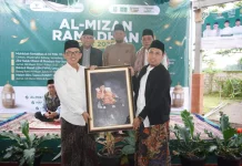 Bahtsul Masail PWNU Jabar Bahas Standar Nisab Zakat Profesi di Majalengka