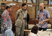 Bupati Cirebon: Menpar Dorong Pelestarian Batik dan Pariwisata Daerah