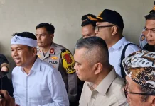 Menhub Apresiasi Pemprov Jabar Beri Kompensasi Tukang Becak di Cirebon