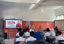 Legislator Jabar Edukasi Demokrasi Generasi Pemilih Pemula