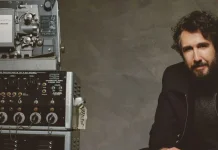 Josh Groban Cover ‘Can You Feel the Love Tonight’