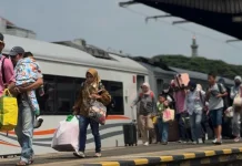 Penumpang KA di Cirebon Terus Bertambah jelang Lebaran