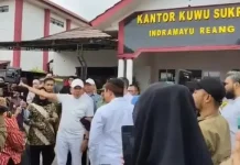 Dinilai Ganggu Aktivitas Pemudik, KDM Bubarkan Penyapu Koin Jembatan Sewo