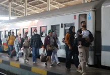 KAI Daop 3 Cirebon Imbau Pemudik Datang Lebih Awal ke Stasiun
