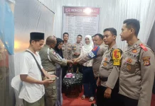 Momen Haru Arus Balik, Lansia Dipertemukan Kembali Keluarga