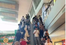 Fenomena Lebaran: Mengapa Masyarakat Rela Antre dan Memadati Mall?