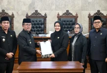 Pemkab Cirebon Ajukan Tiga Raperda, Fokus Transparansi dan Efektivitas