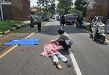 Remaja Tewas usai Salip Truk di Sindangagung Kuningan