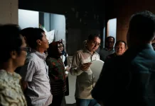 Menteri Fadli Zon Tinjau Gedung Rarasantang Cirebon, Bakal Direnovasi