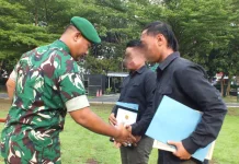 Tangkap Pengedar Narkotika, Dandim 0614 Berikan Reward