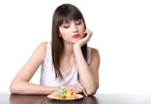 6 Ciri Kepribadian Orang yang Makan Lambat